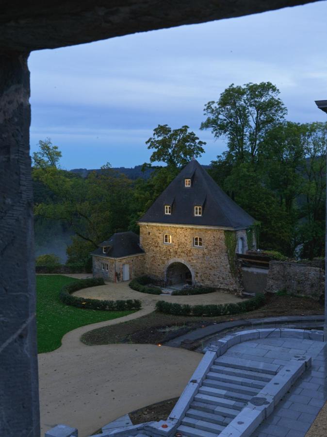 Le Chateau De Mirwart Exterior photo